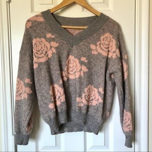 SHEIN Womens Sweater Roses Pink and Gray